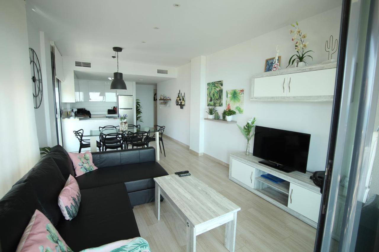 Luxury And Modern Beach Apartment With Sea Views La Mata  Kültér fotó